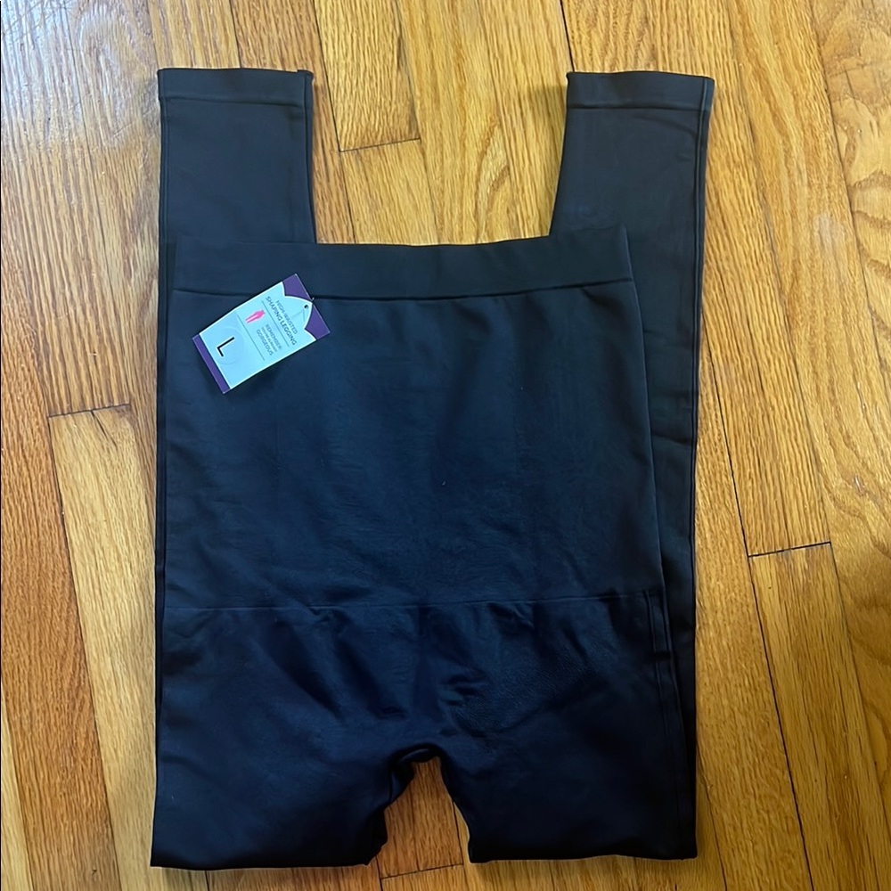 Empetur Black High-Waisted Shaping Leggings